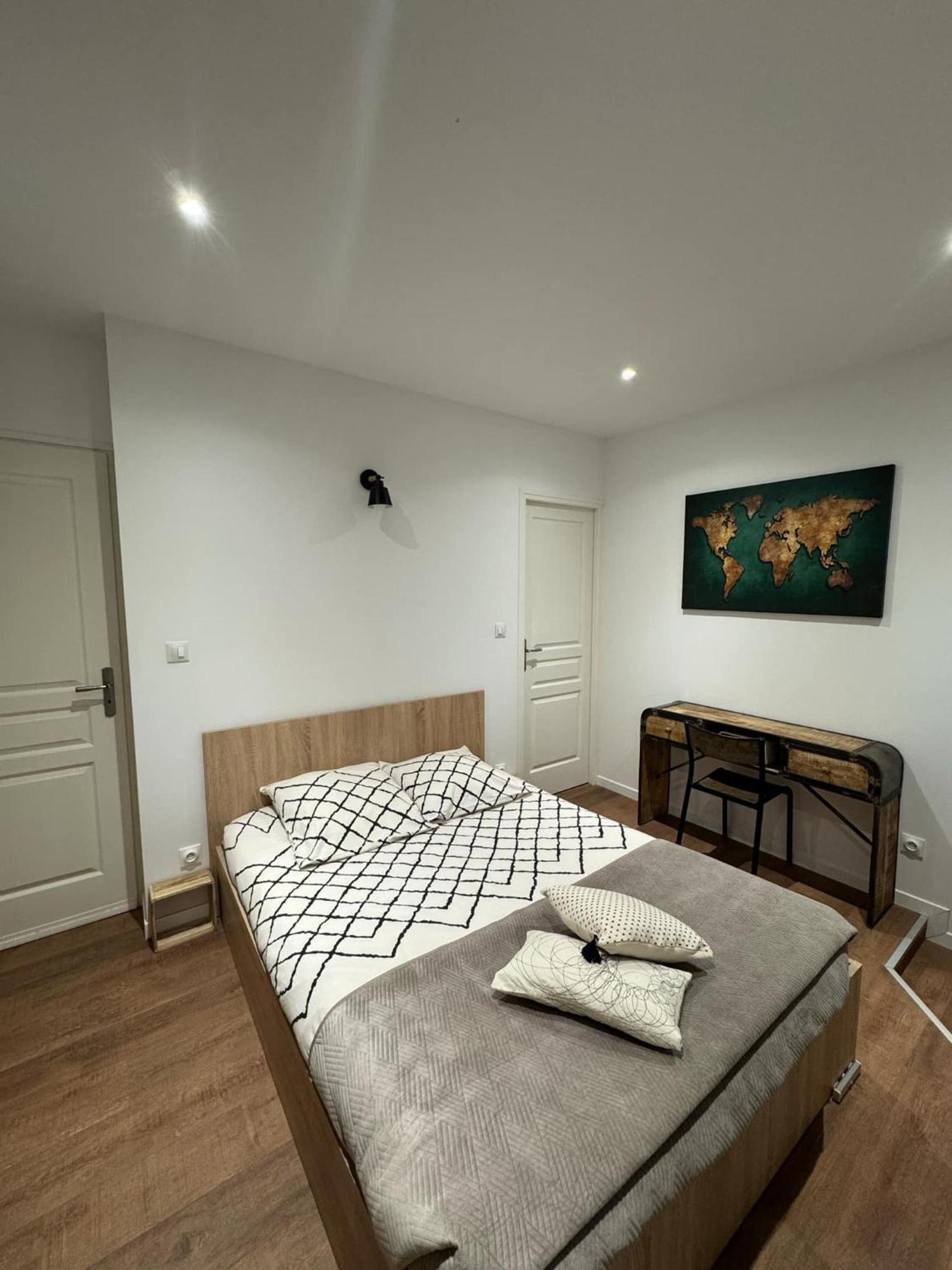 Chez Christian Et Valerie Apartment Rocbaron ภายนอก รูปภาพ