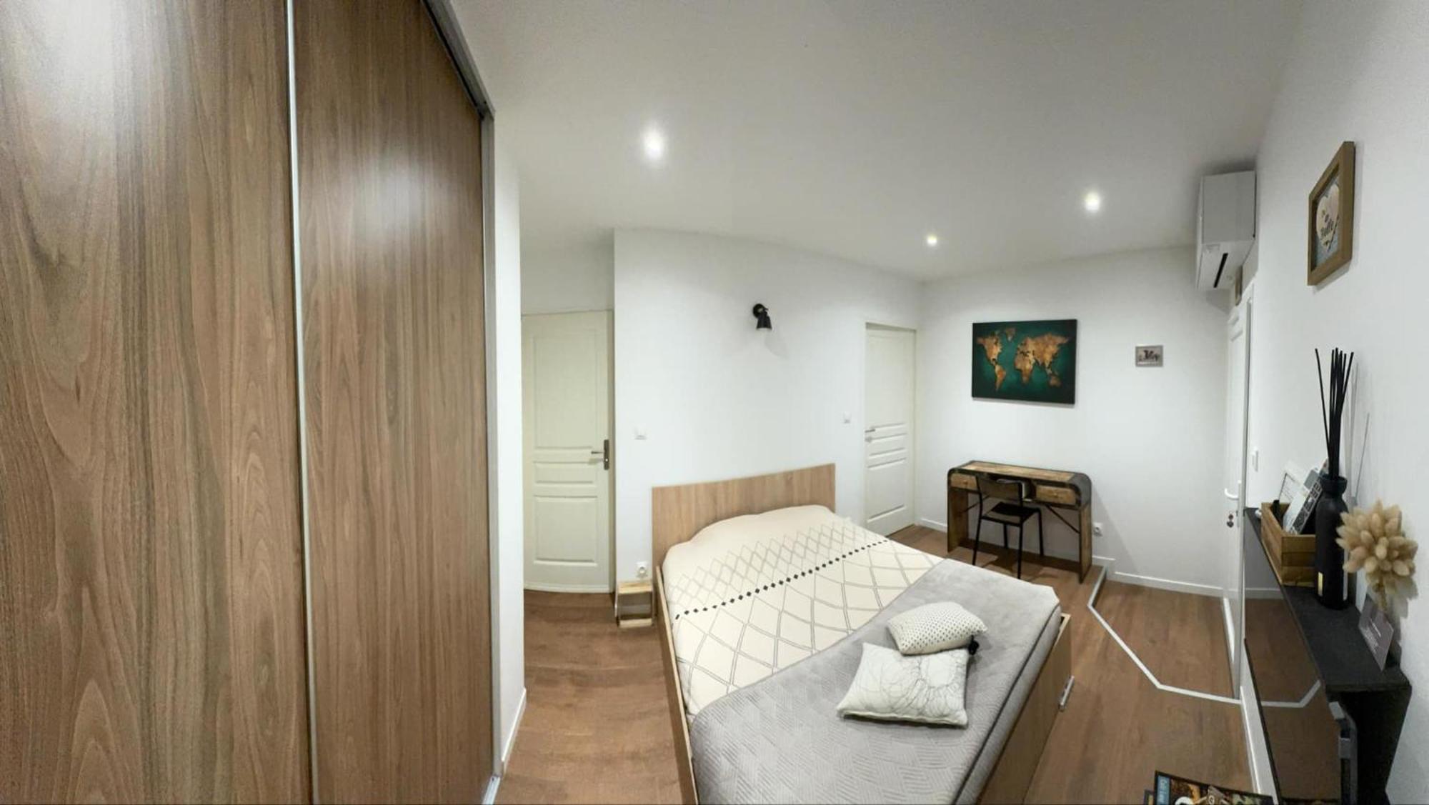 Chez Christian Et Valerie Apartment Rocbaron ภายนอก รูปภาพ